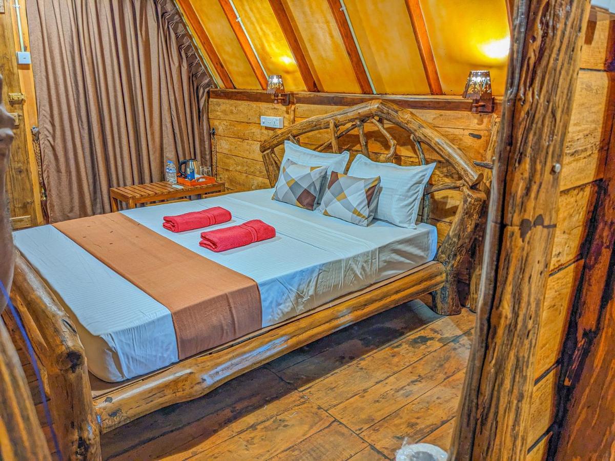 Wooden Cabana 锡吉里亚 外观 照片