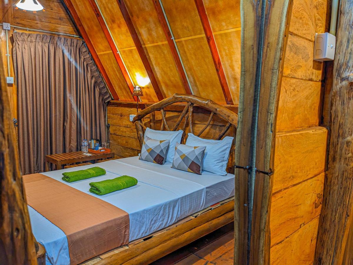 Wooden Cabana 锡吉里亚 外观 照片