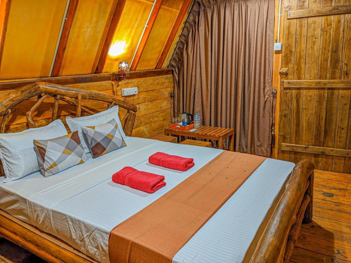 Wooden Cabana 锡吉里亚 外观 照片
