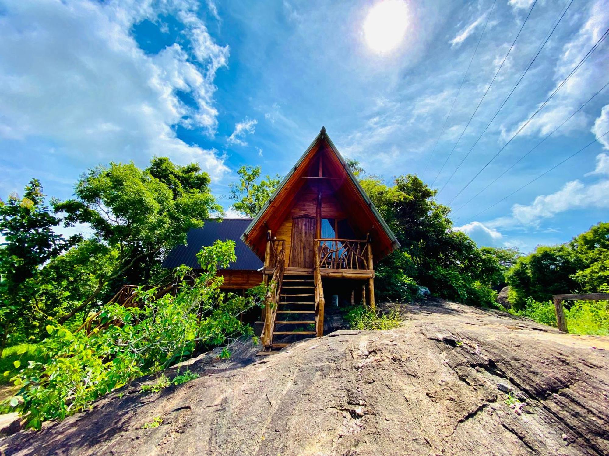 Wooden Cabana 锡吉里亚 外观 照片