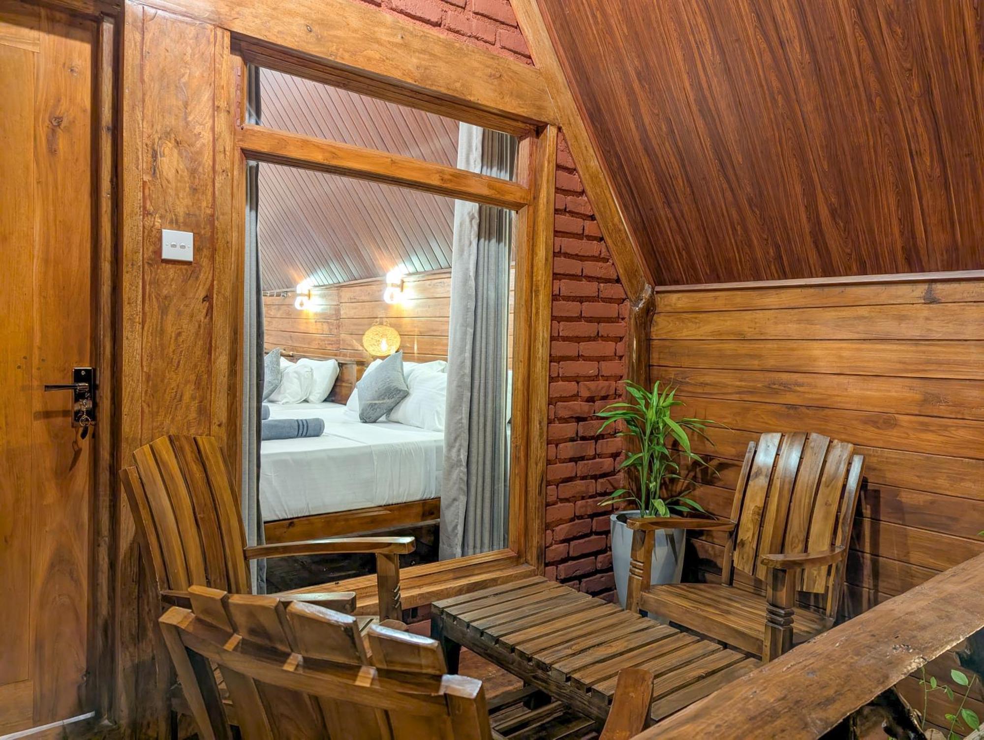 Wooden Cabana 锡吉里亚 外观 照片